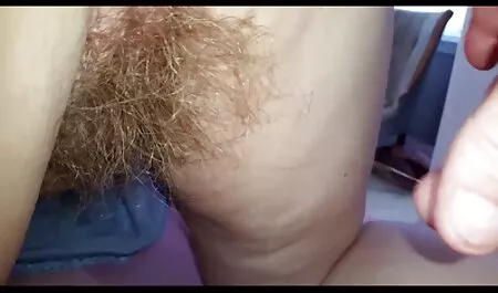 Sexy Kätzchen pornohirsch oma gefickt