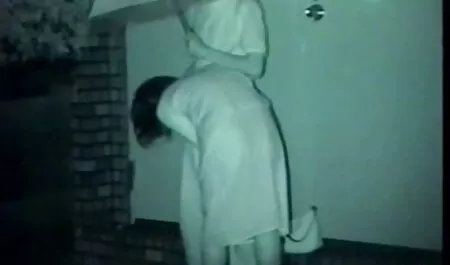 Angestellter fickt die geile geile oma sexvideos Praktikantin