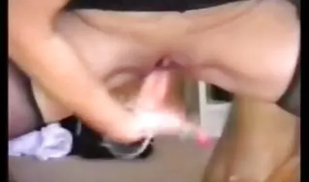 Die schmutzige Brünette wird von wilden Piraten in heißem DP gratis omasex videos 3some entjungfert