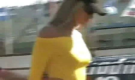 MOM MILF wird an der omasexkostenlos frischen Luft gefickt