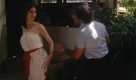 Dick-süchtige sex filme mit omas MILF fickt