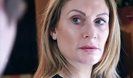 Euro Hottie kostenlose sexfilme oma wird von Big Black Dildo gefickt