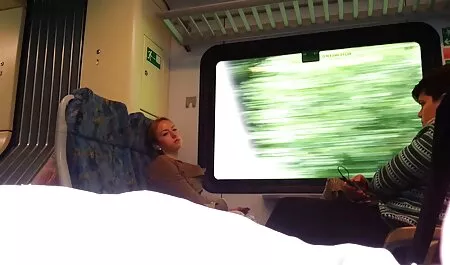 Wunderschöne BBW bestraft free oma porn tube einen Sklaven mit intensivem Facesitting