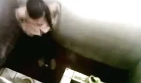 zwei schwänze für eine schönheit sex mit oma kostenlos