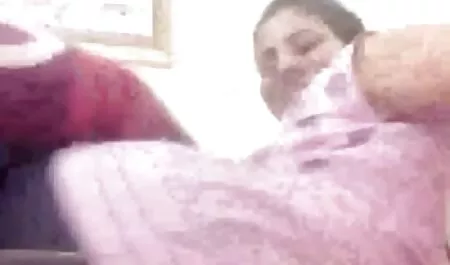 Bubble-Butt-Blondine reitet einen riesigen Schwanz, bis sie oma sexfilme kostenlos spritzt