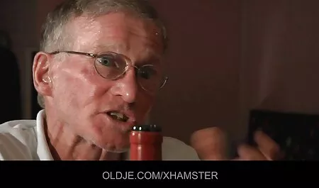 charmante omafotze porn ecoliere gourmande