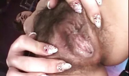 Schöne Damen verführen sexfilme granny und necken und werden intim