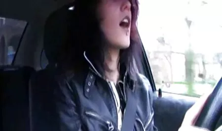 Lezdom Whipping deutsche oma pornos kostenlos und Analspielzeug