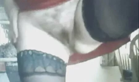 Solo hübsche sexfilme omas Frau