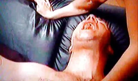 Mädchen pornofilme gratis oma masturbiert